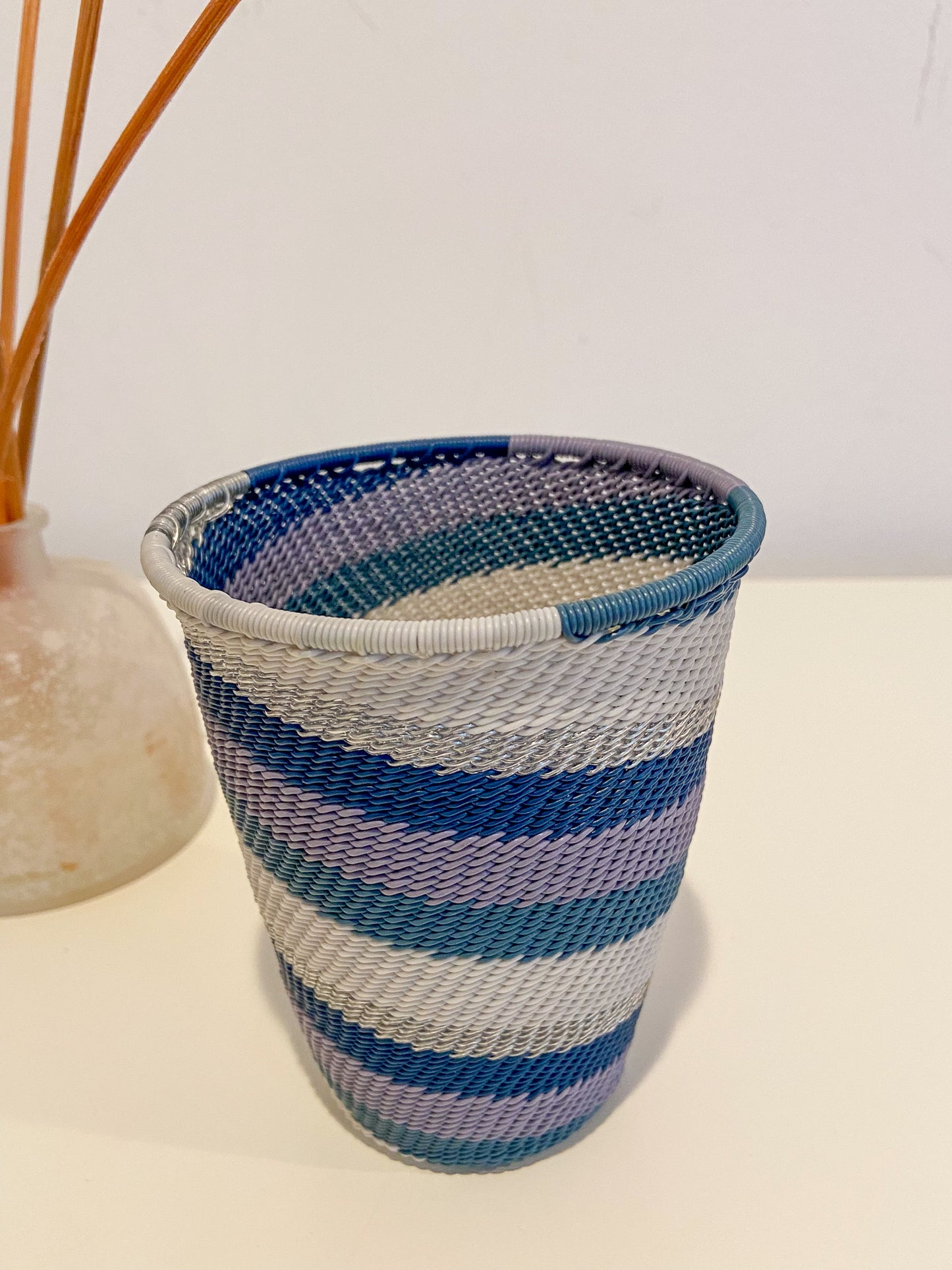 Telephone Wire Cup - African Winter