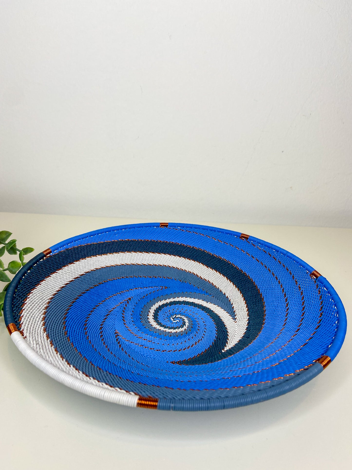 Medium Open V Telephone Wire Plate - African Sky