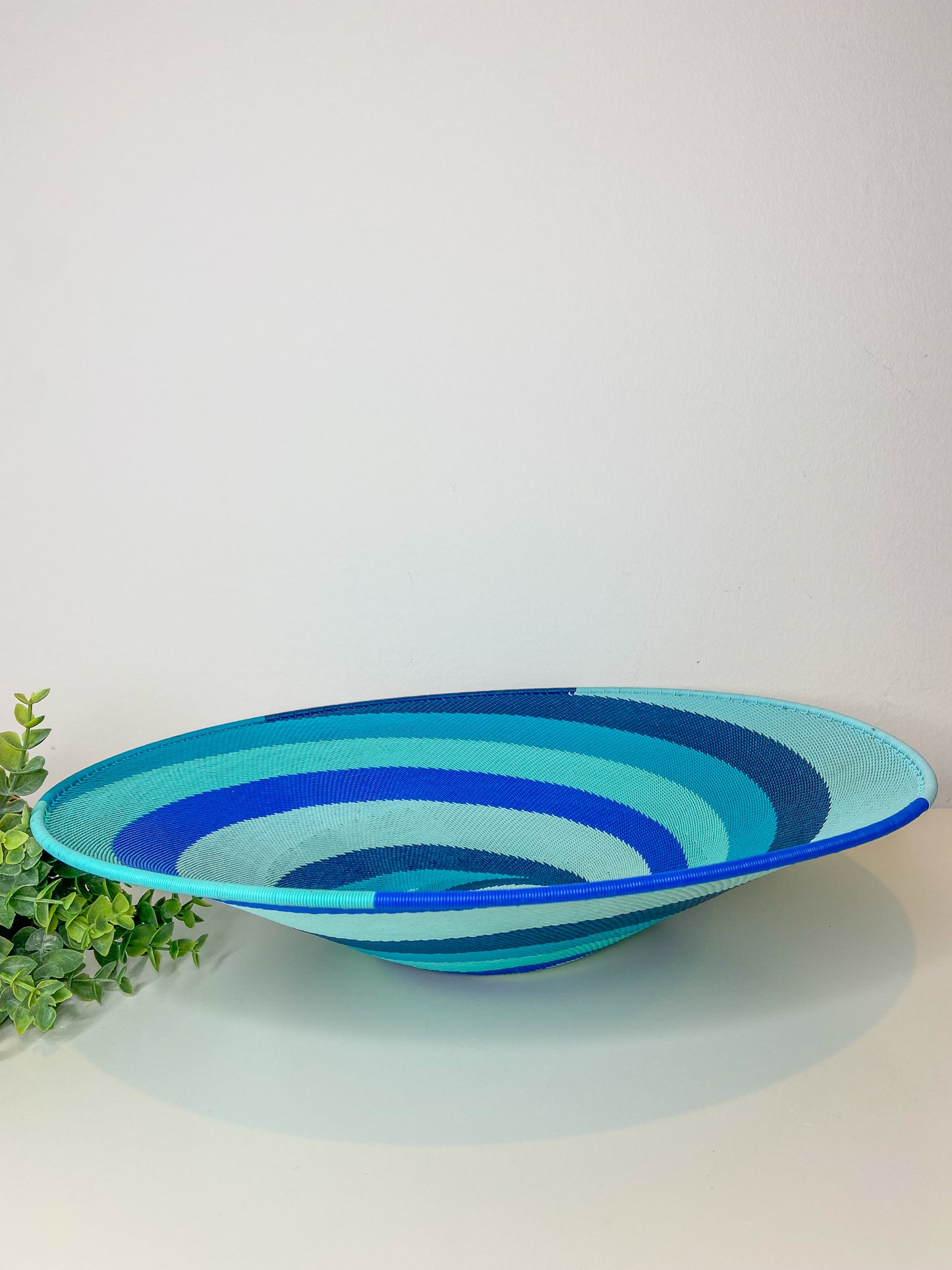 Extra Large Open V Telephone Wire Plate - African Ocean