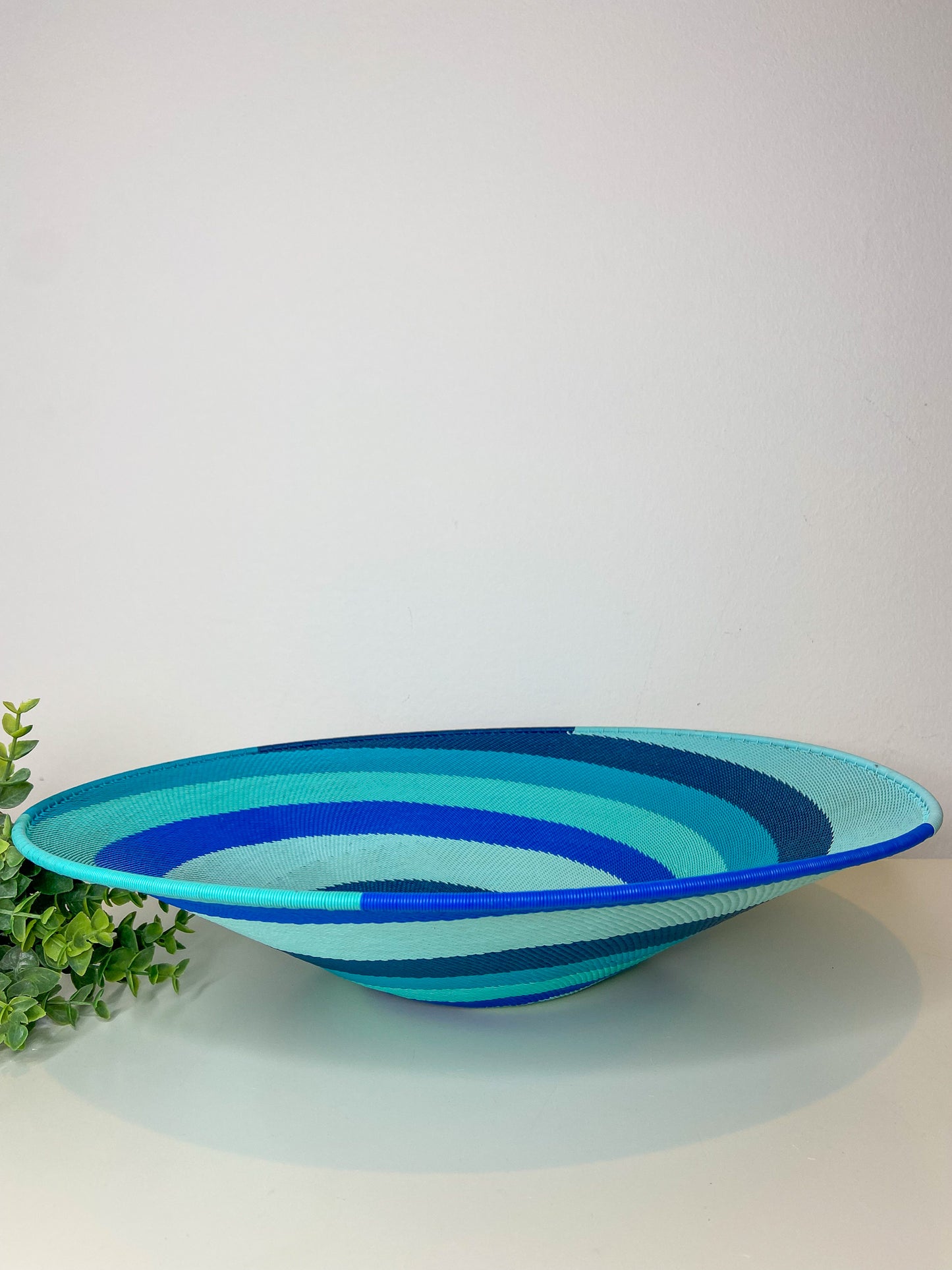 Extra Large Open V Telephone Wire Plate - African Ocean