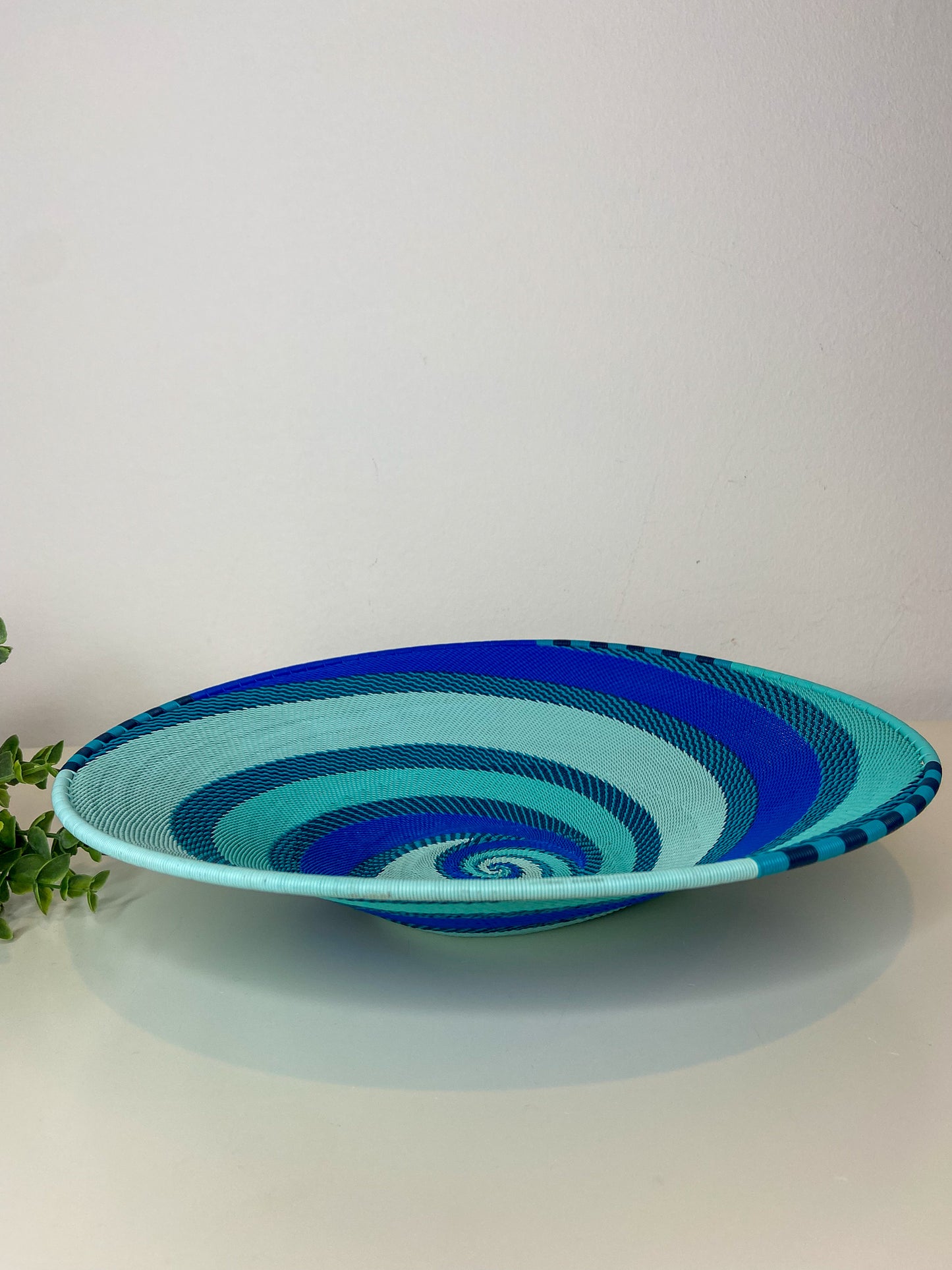 Large Open V Telephone Wire Plate - African Ocean