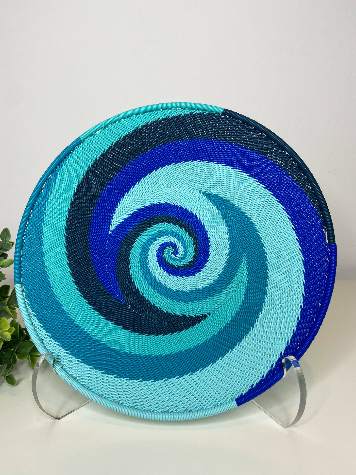 Large Open V Telephone Wire Plate - African Ocean