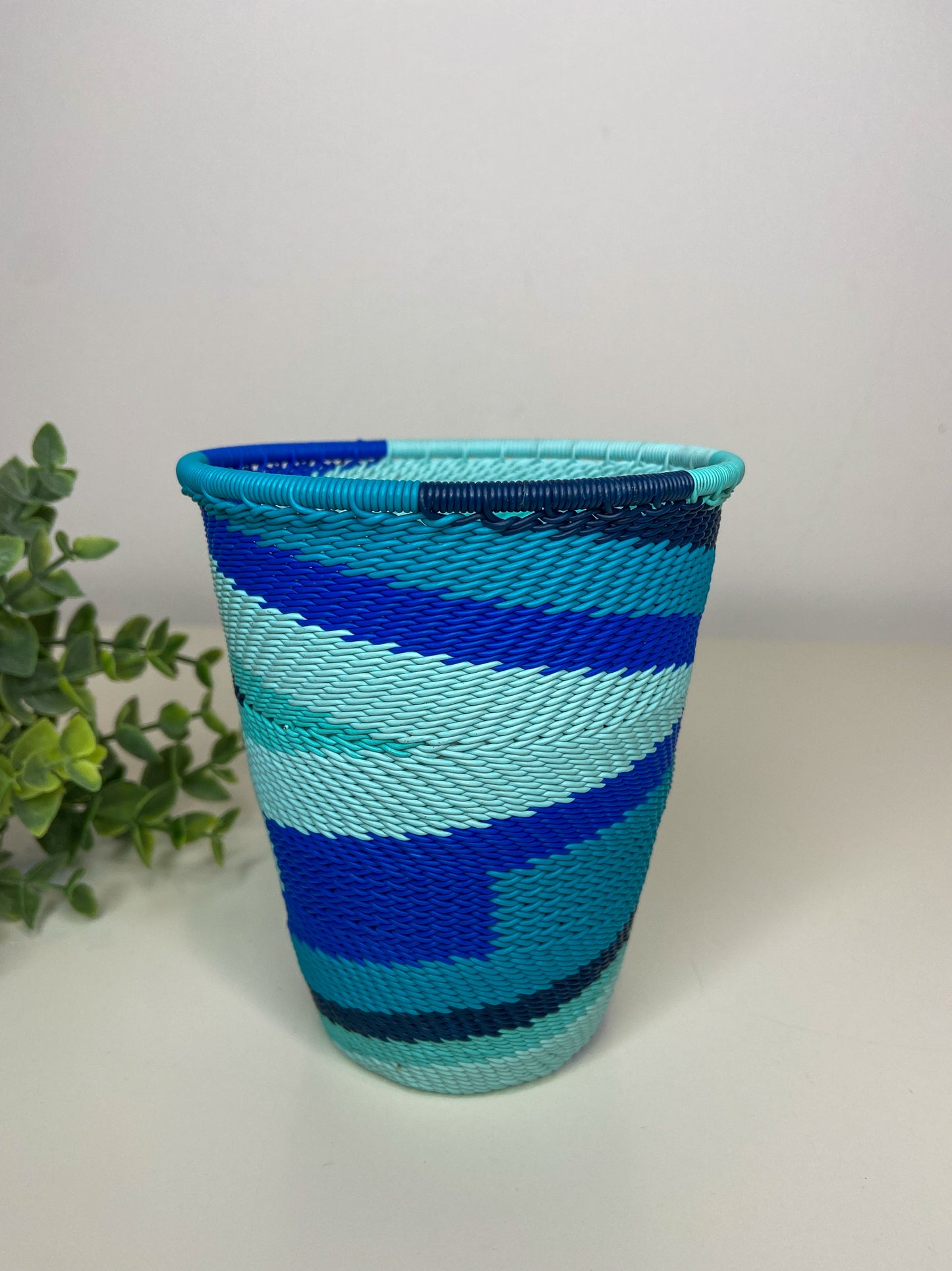 Telephone Wire Cup - African Ocean