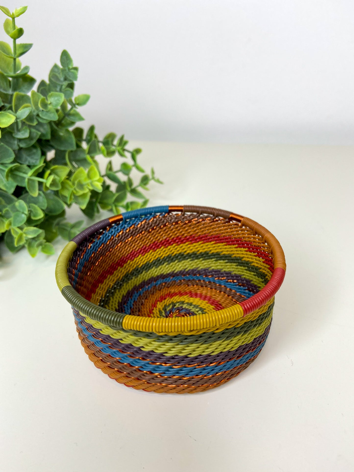 Tuna Tin - Earthy Rainbow