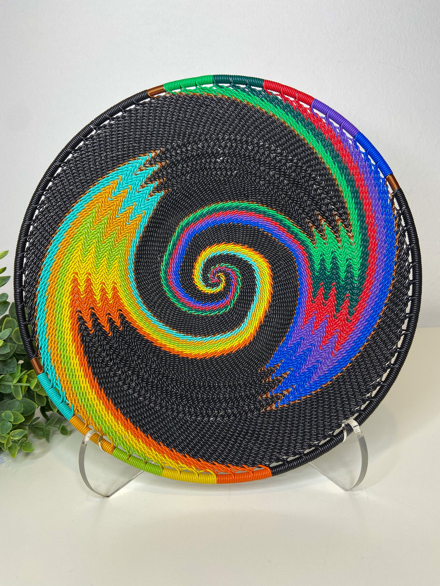 Medium Open V Telephone Wire Plate - African Rainbow