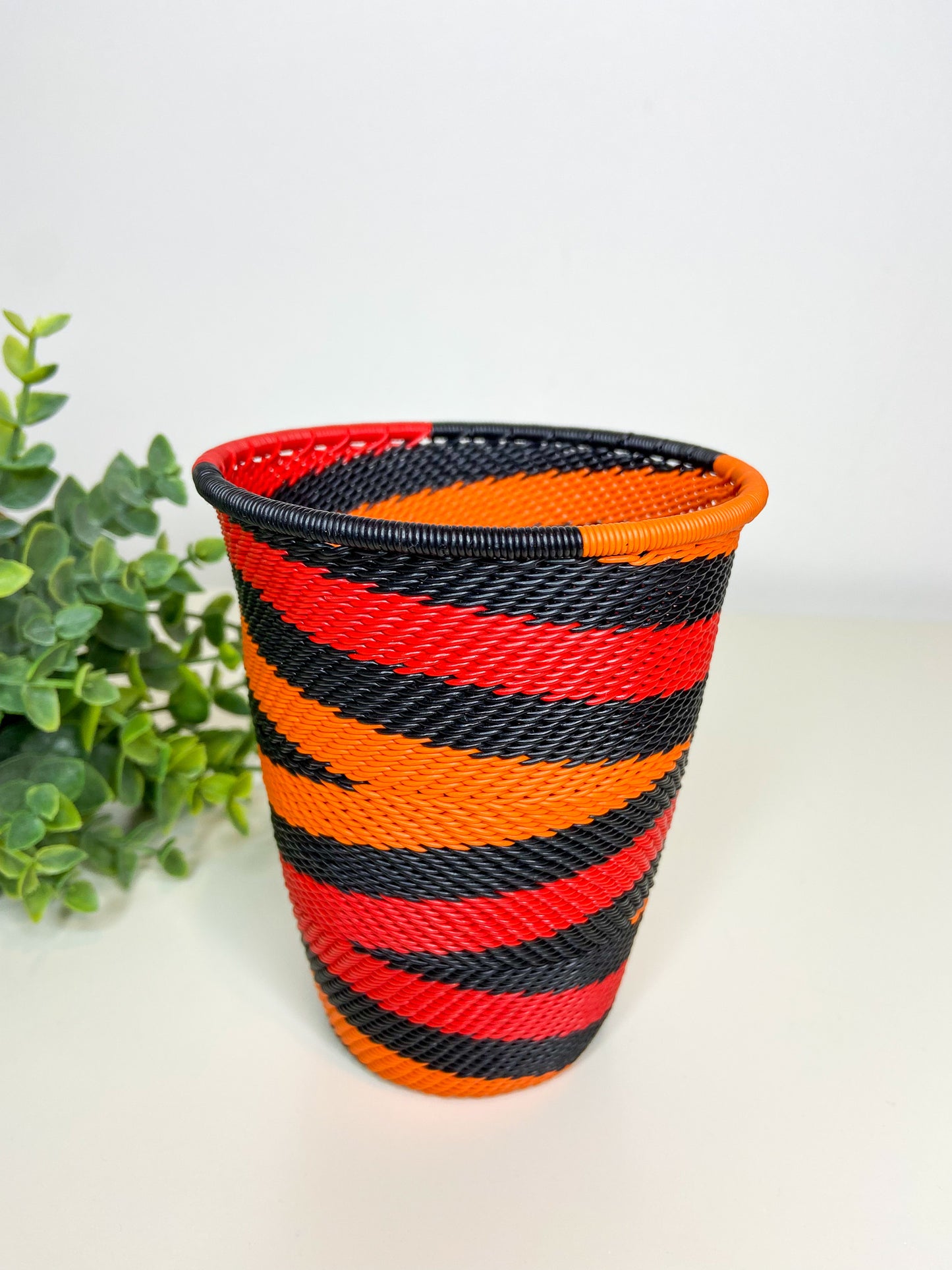 Telephone Wire Cup - African Silhouette
