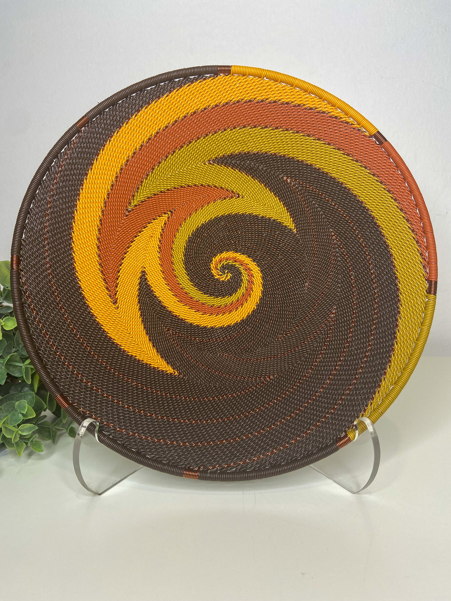 Medium Open V Telephone Wire Plate - African Earth
