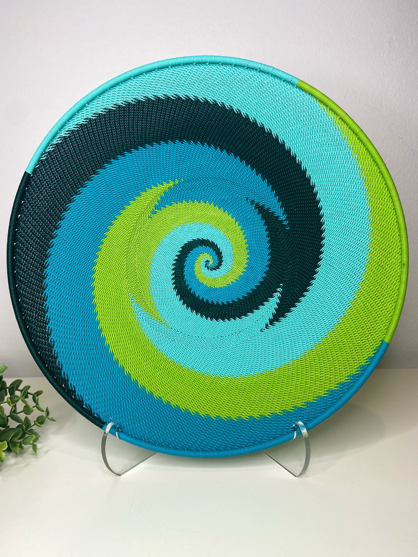Large Open V Telephone Wire Plate - African Spring