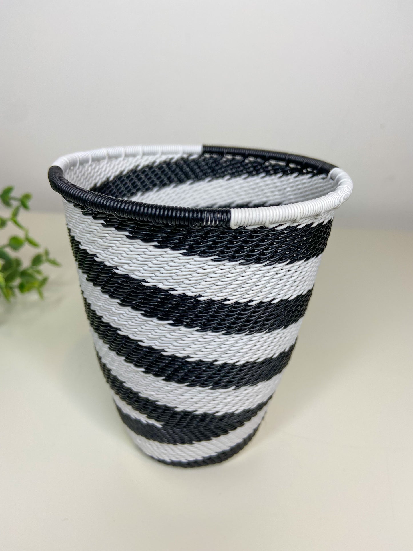 Telephone Wire Cup - Black & White