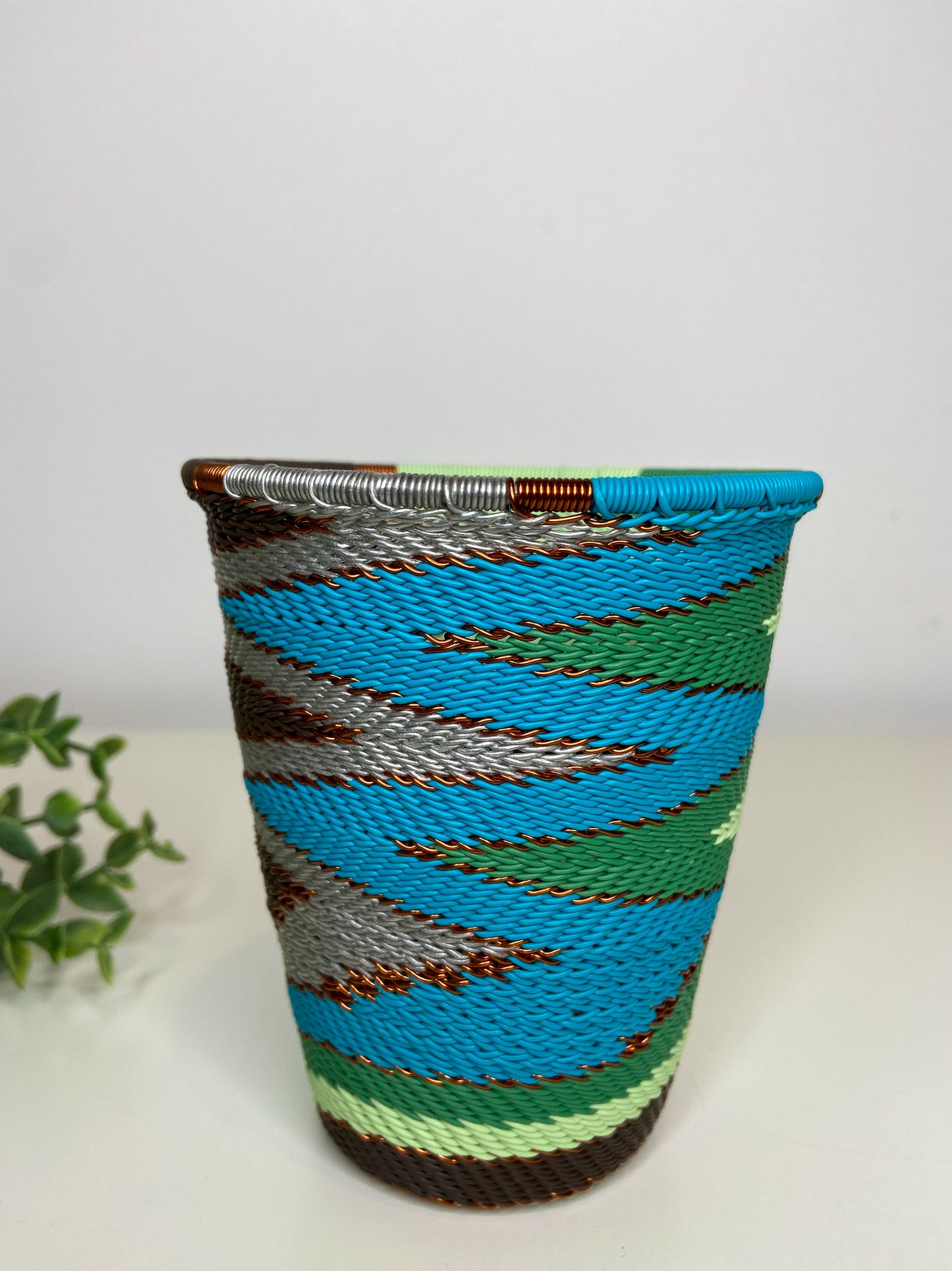 Telephone Wire Cup - African Fern