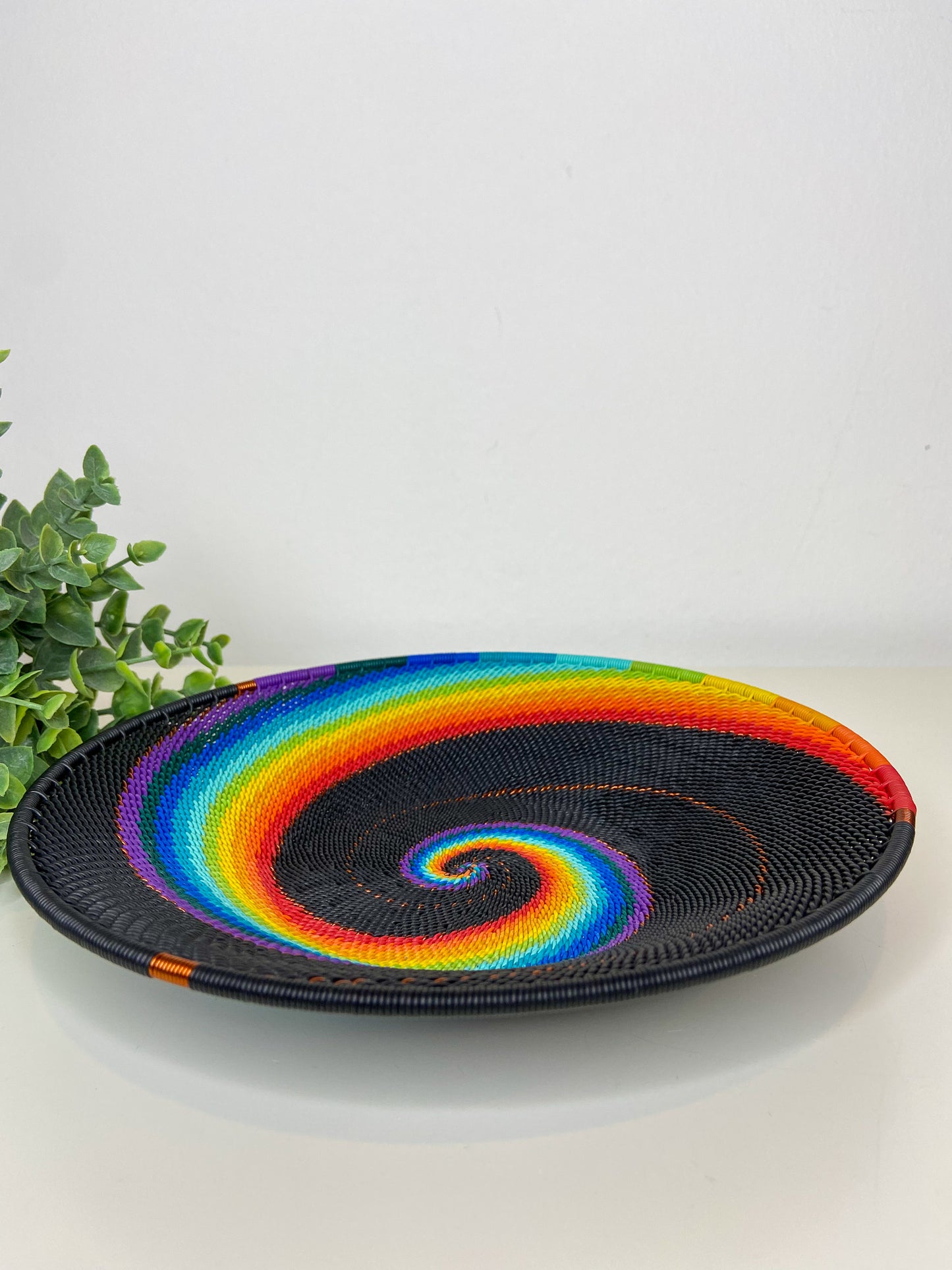 Small Open V Telephone Wire Plate - African Rainbow