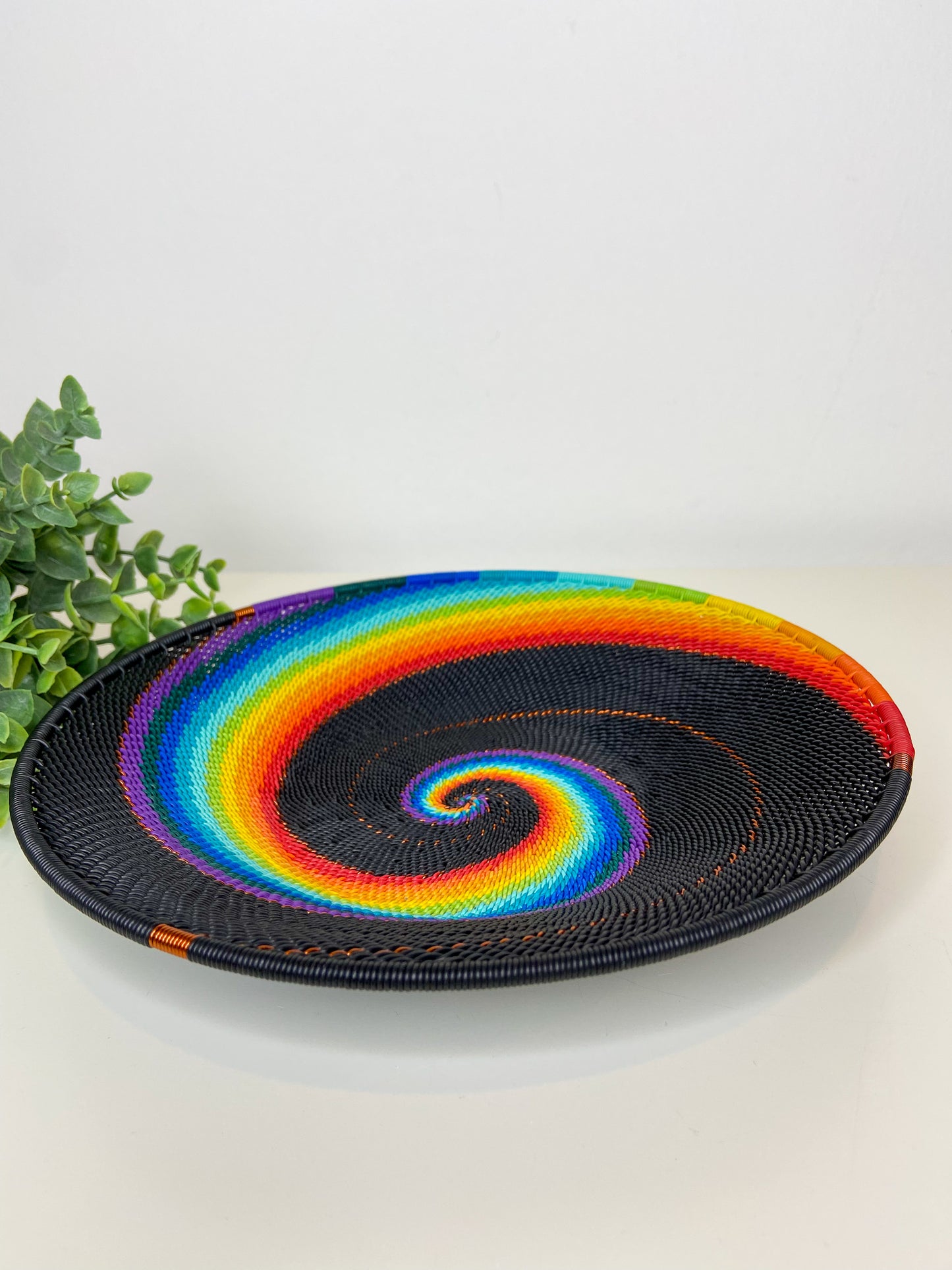 Small Open V Telephone Wire Plate - African Rainbow